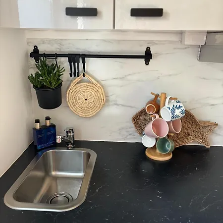 Tiny House - Surfers Paradise *