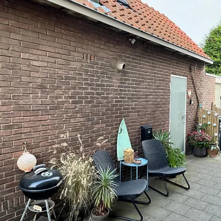 Tiny House - Surfers Paradise *